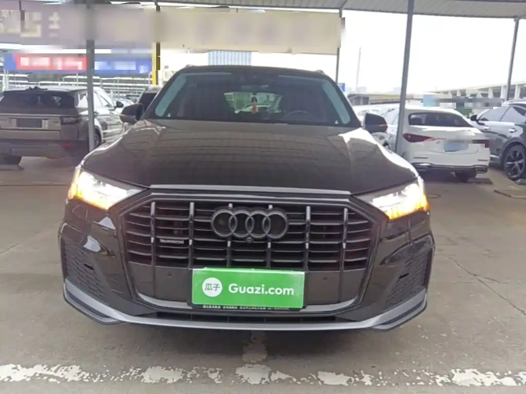 Audi Q7 — миниатюра 3