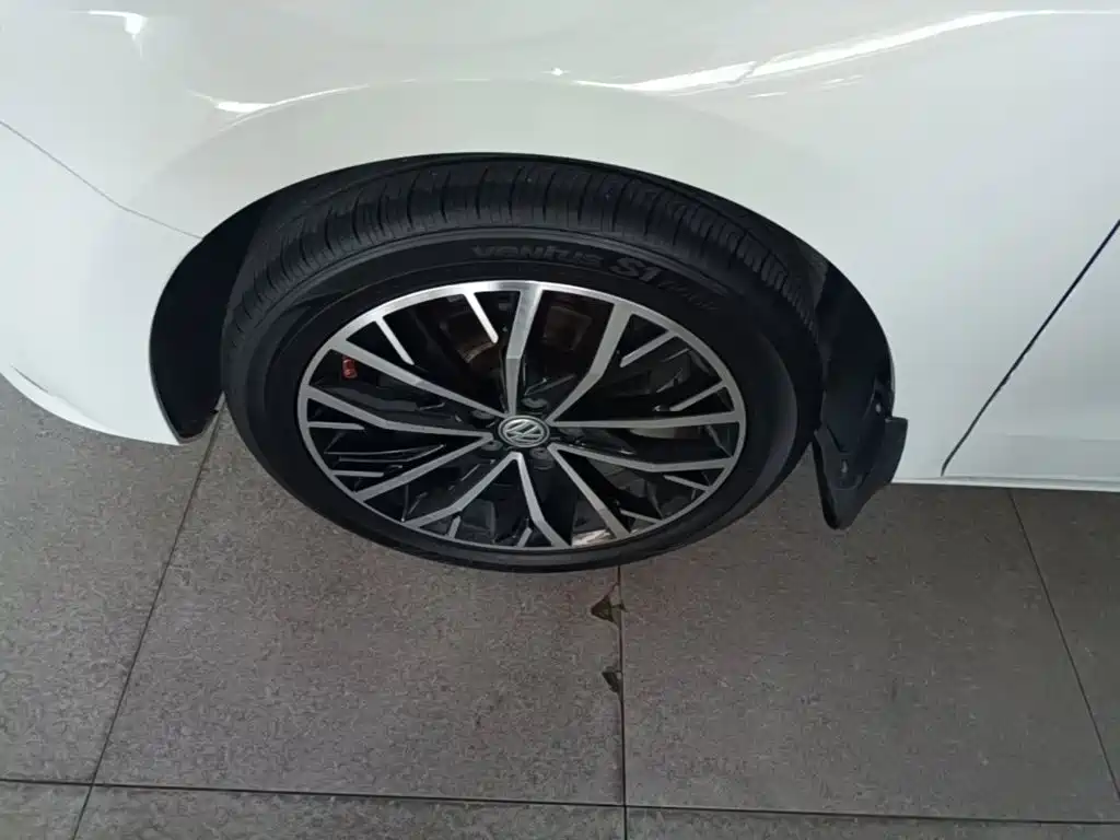 Volkswagen Bora — миниатюра 23