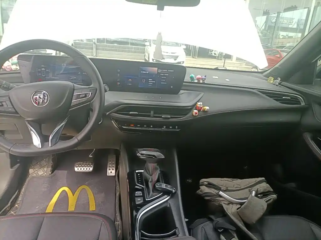 Buick Verano — миниатюра 13