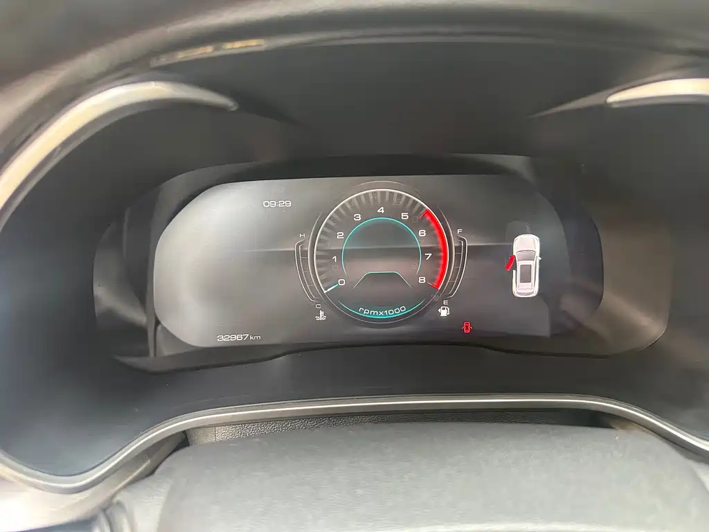 Wey Wey VV6 — миниатюра 7