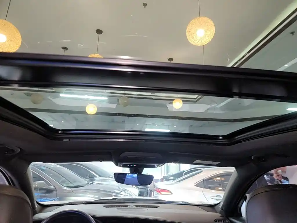 Cadillac XT4 — миниатюра 18
