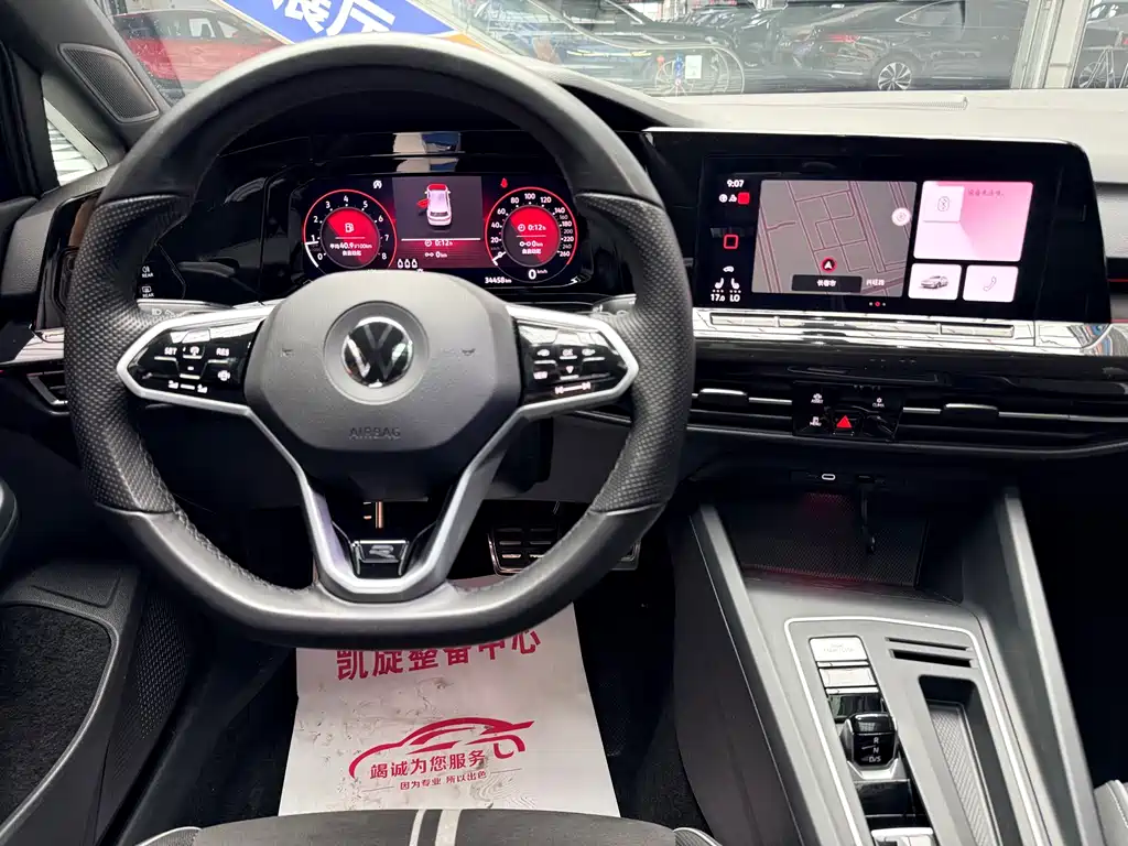 Volkswagen Golf — миниатюра 10