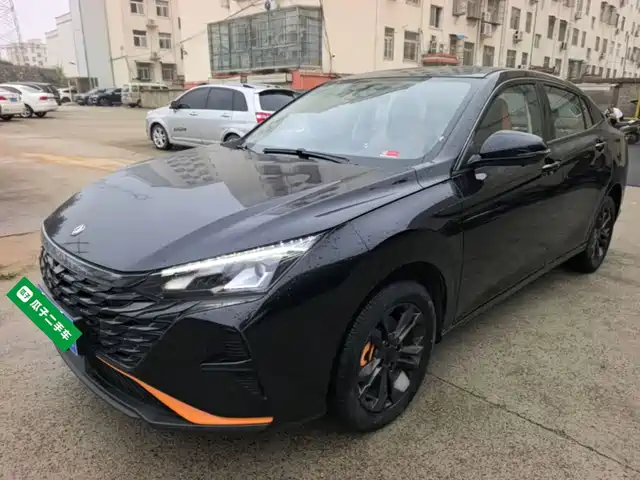 Dongfeng Yixuan