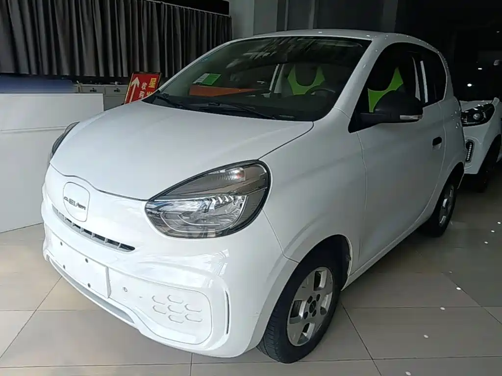 Roewe Clever — миниатюра 2