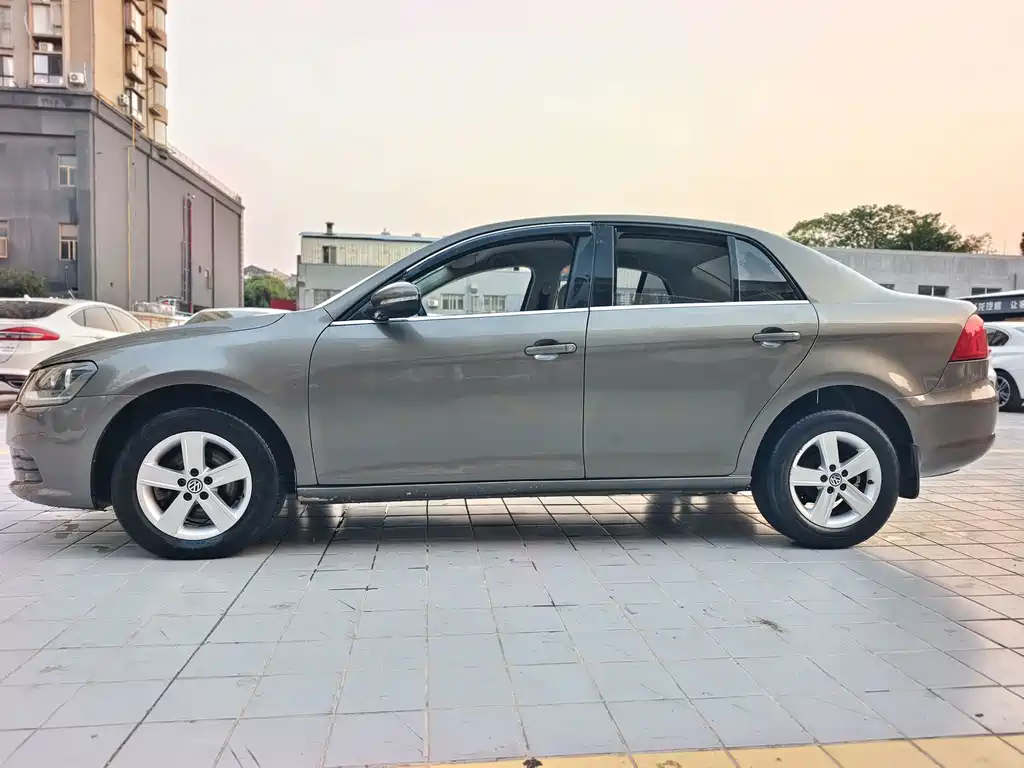 Volkswagen Bora — миниатюра 4