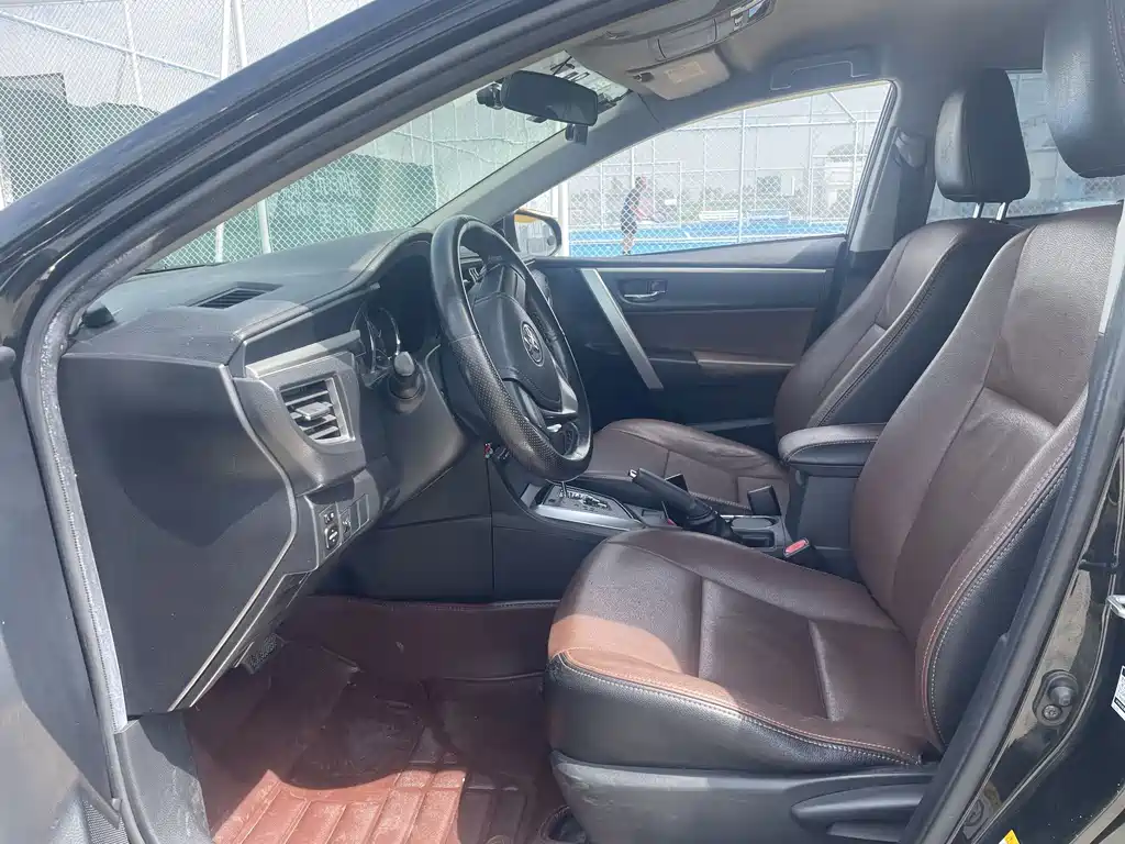 Toyota Corolla — миниатюра 7