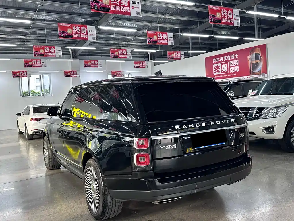 Land Rover Range Rover 2018 3.0 SC V6 Vogue Long Wheelbase