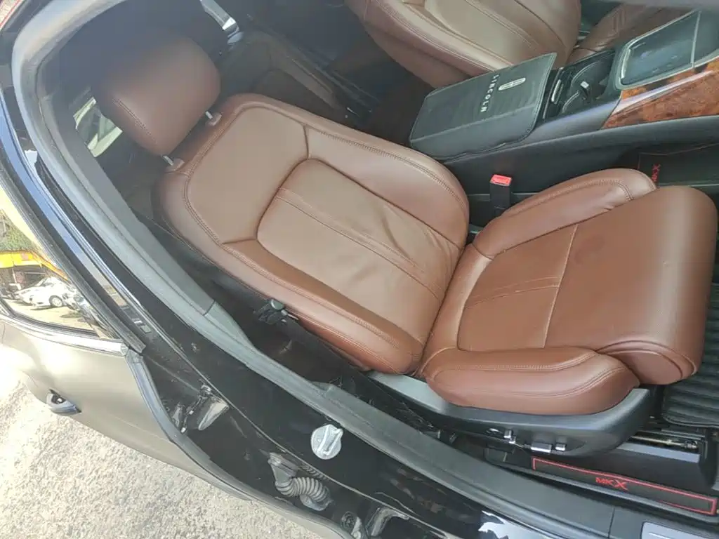 Lincoln MKX — миниатюра 25