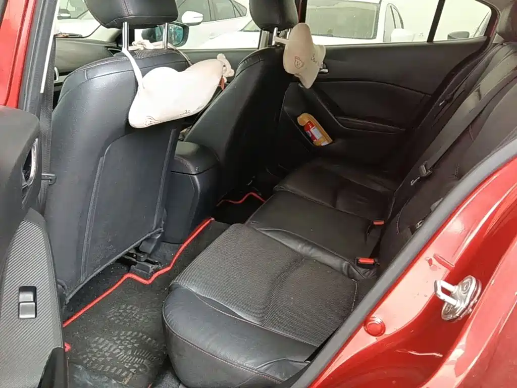 Mazda 3 Axela — миниатюра 17