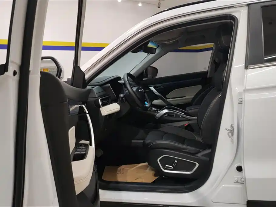 GEELY AUTOMOBILE BOYUE