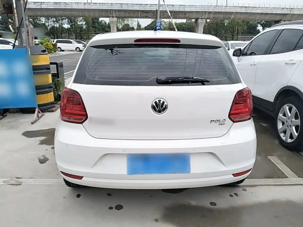 Volkswagen Polo — миниатюра 6