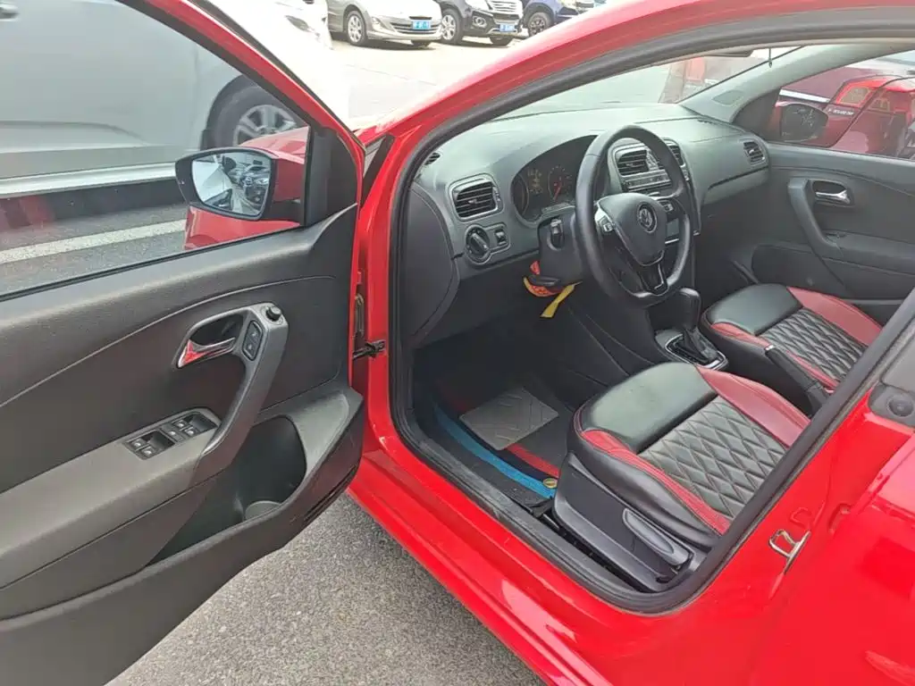 Volkswagen Polo — миниатюра 16