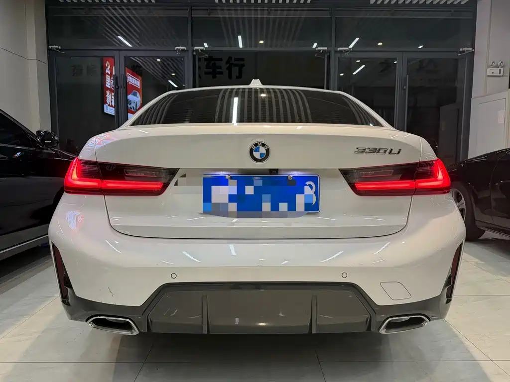 BMW 3 Series — миниатюра 8