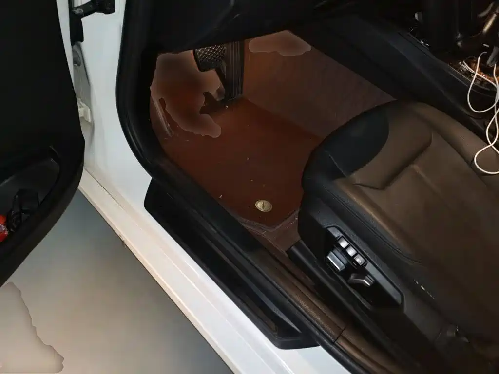 BMW 3 Series — миниатюра 14