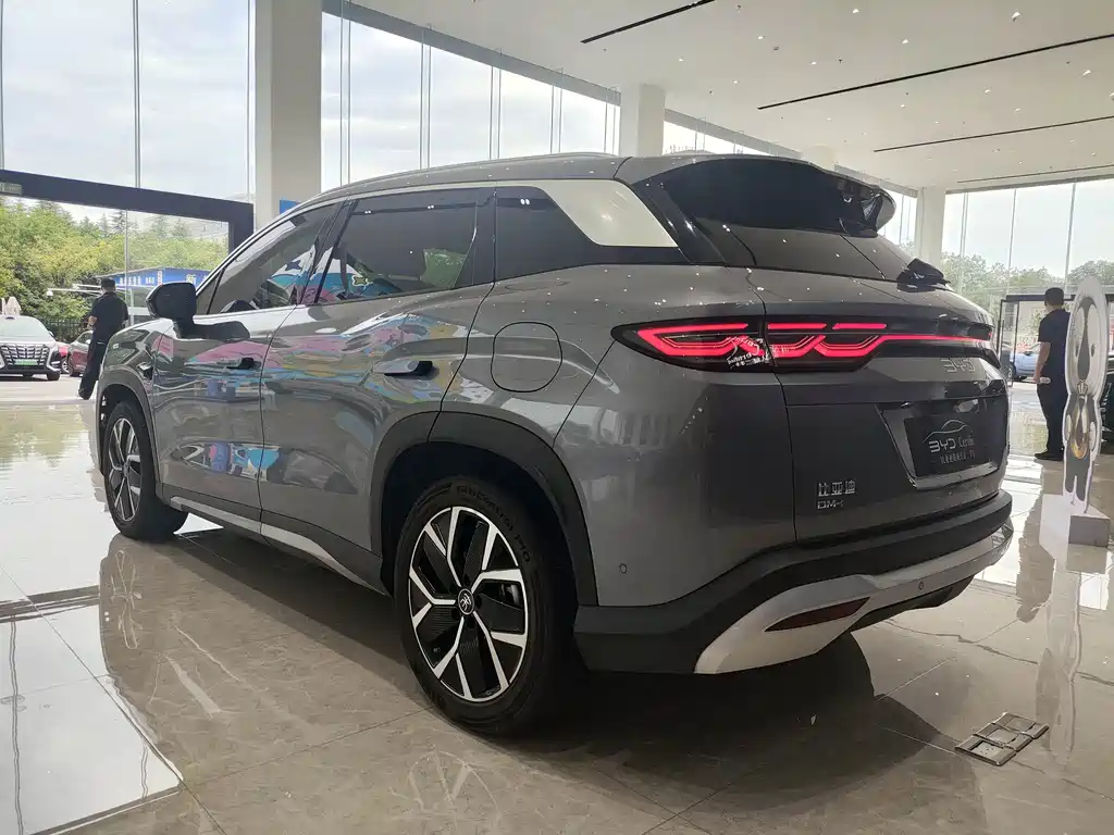 BYD L DM-i — миниатюра 7