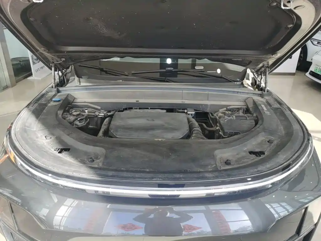 Li Auto Li L8 — миниатюра 20