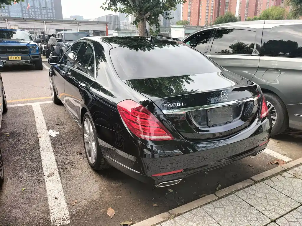 Mercedes-Benz S-Class — миниатюра 5