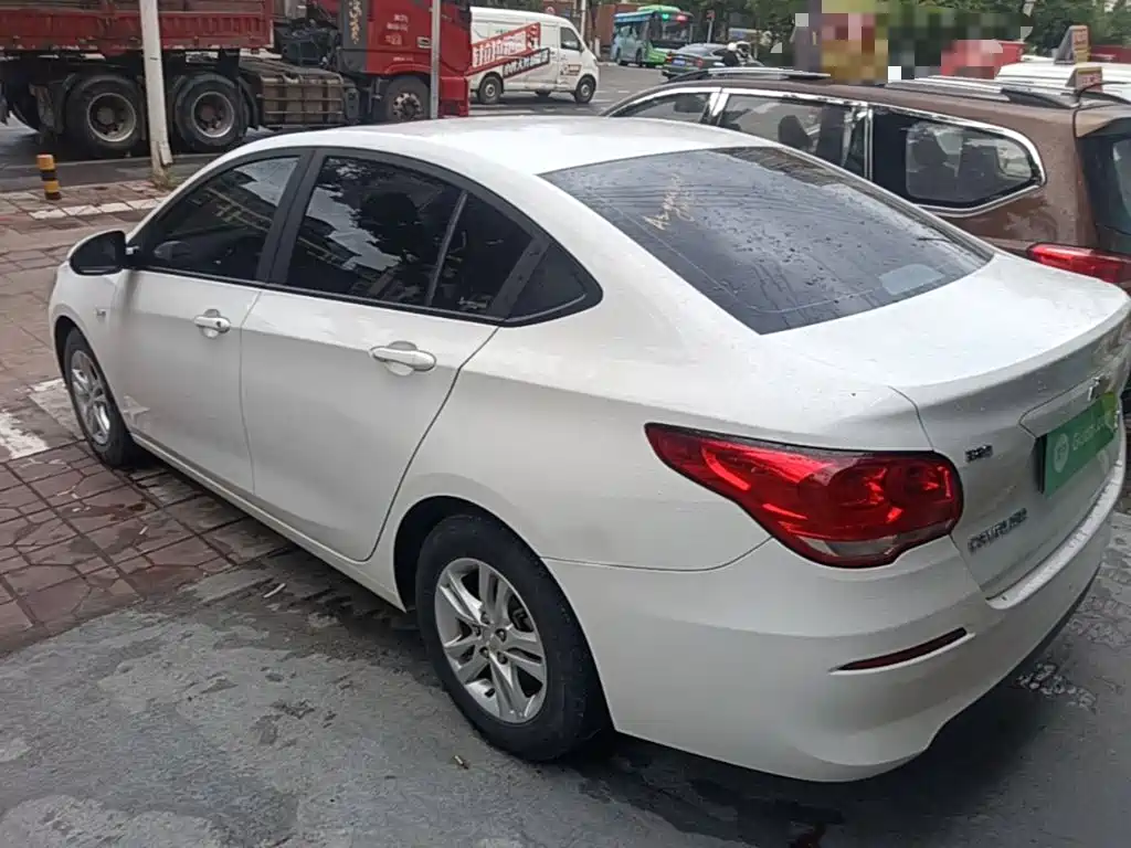 Chevrolet Cavalier — миниатюра 5