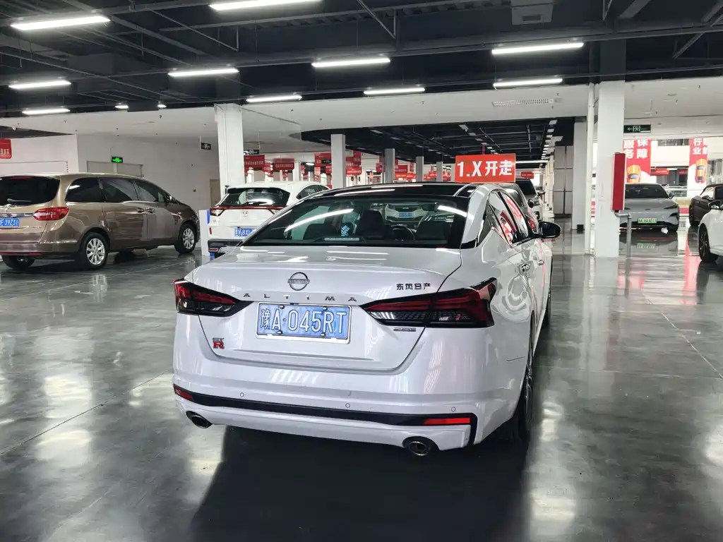 Nissan Teana — миниатюра 3
