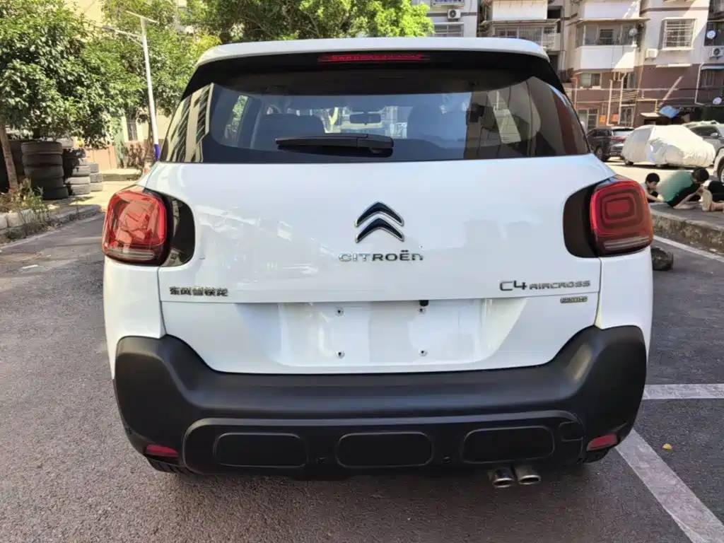 Citroen C4 Aircross — миниатюра 6