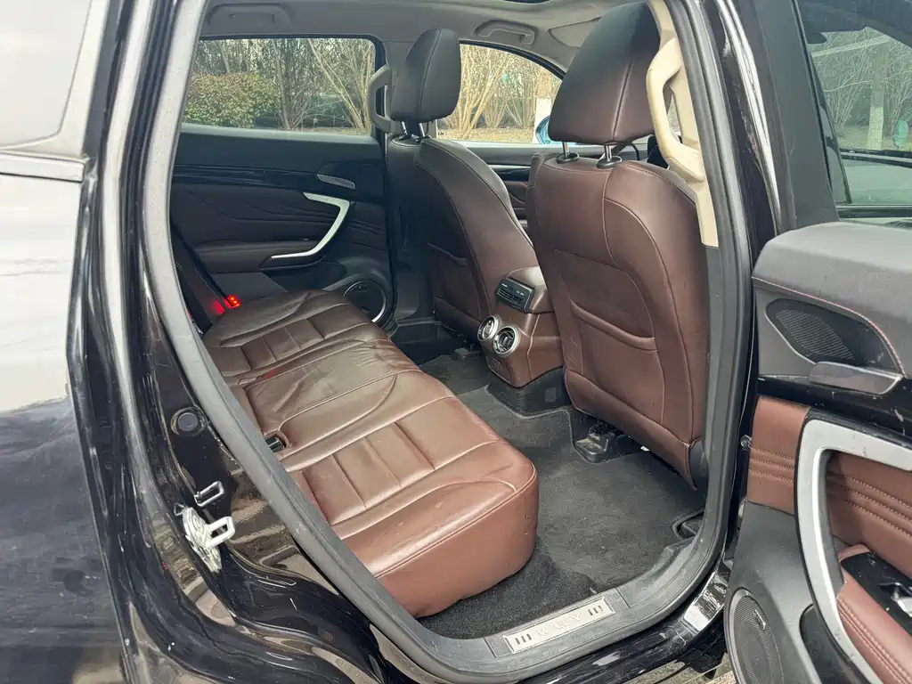 WEI PAI WEI BRAND VV7