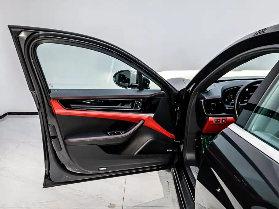 Porsche Panamera — миниатюра 8