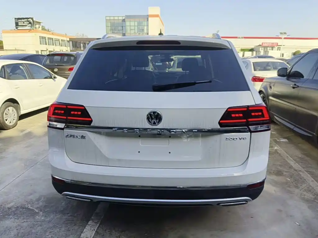 Volkswagen Teramont — миниатюра 6