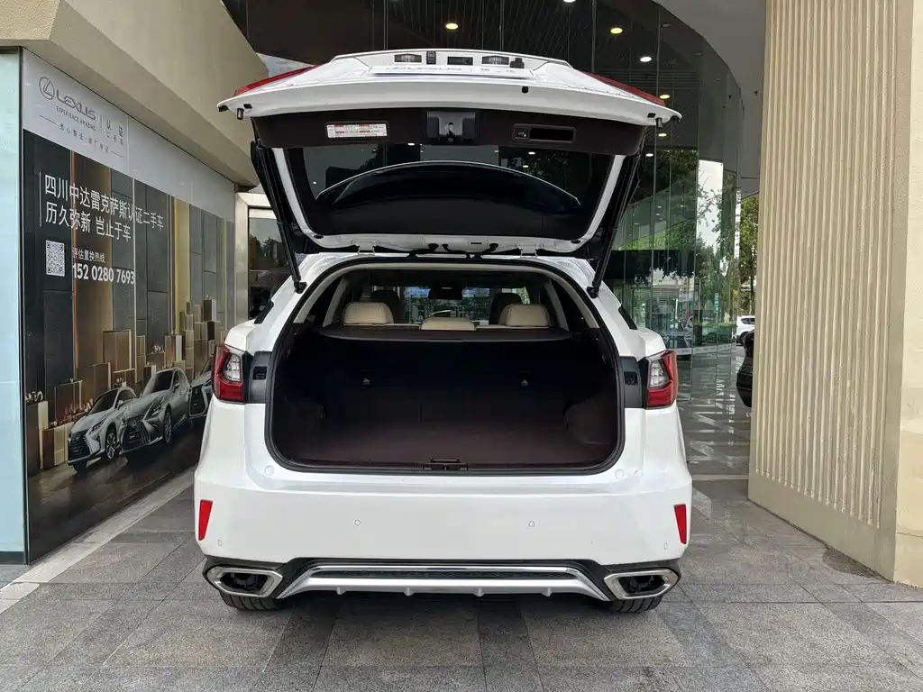 Lexus RX — миниатюра 8