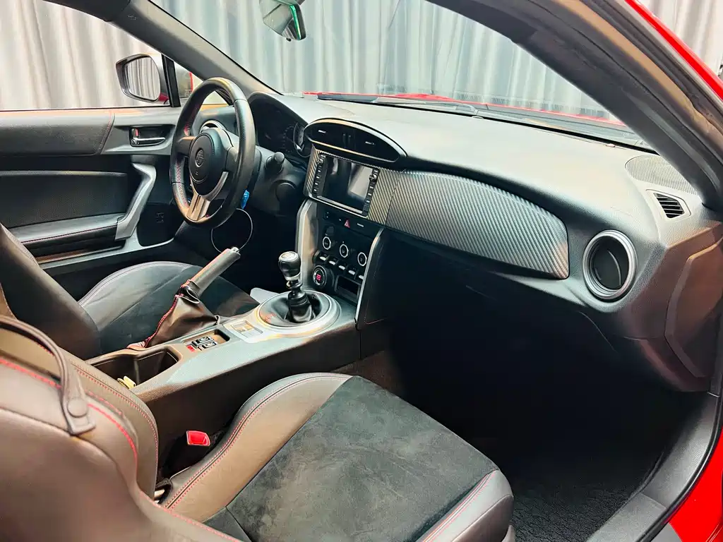 Toyota 86 — миниатюра 11