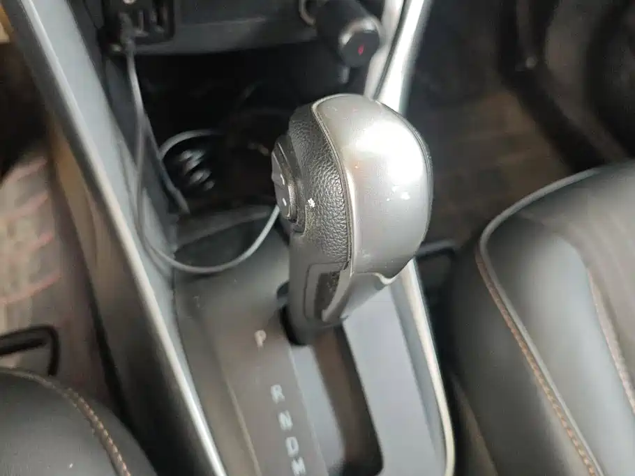 Chevrolet Trax — миниатюра 16
