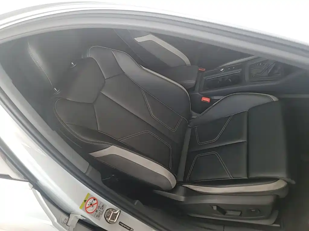 Audi Q3 — миниатюра 25