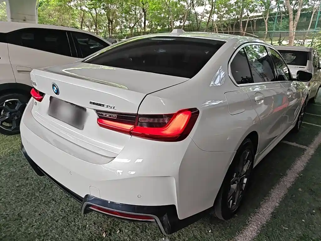 BMW i3 — миниатюра 7