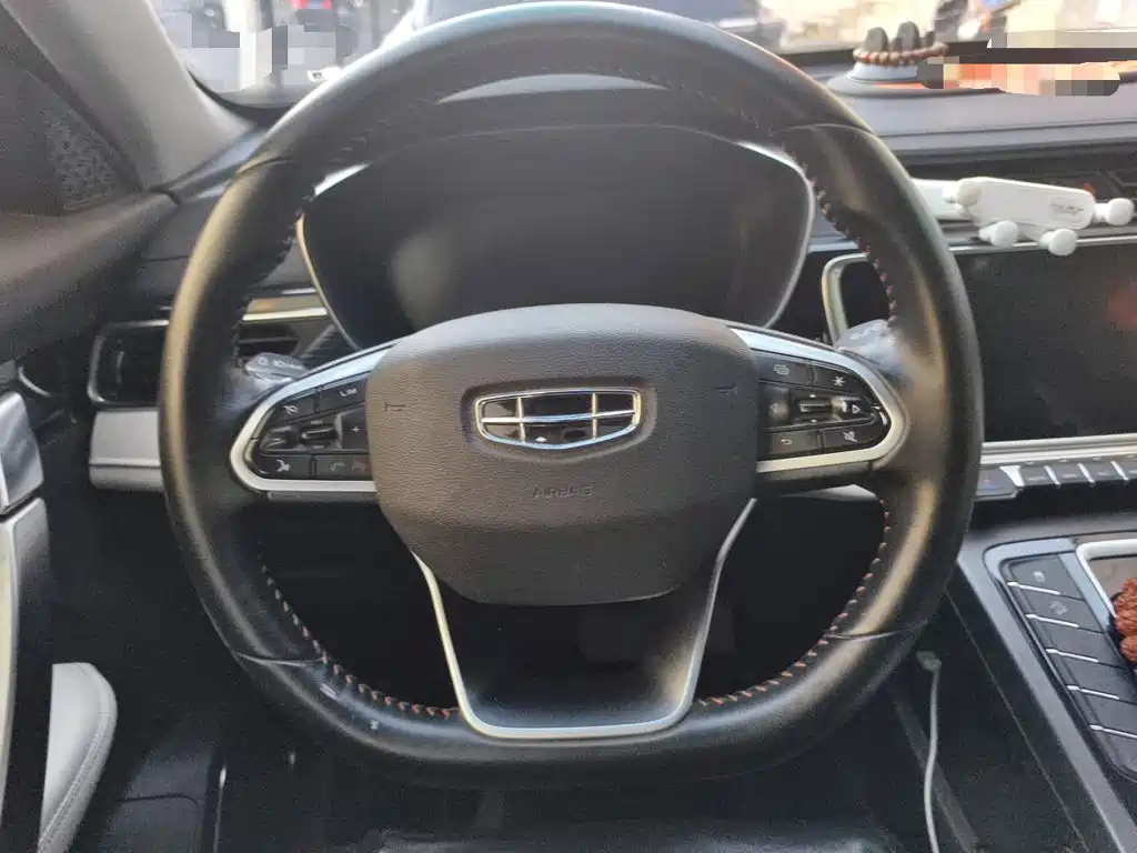 Geely Boyue — миниатюра 11