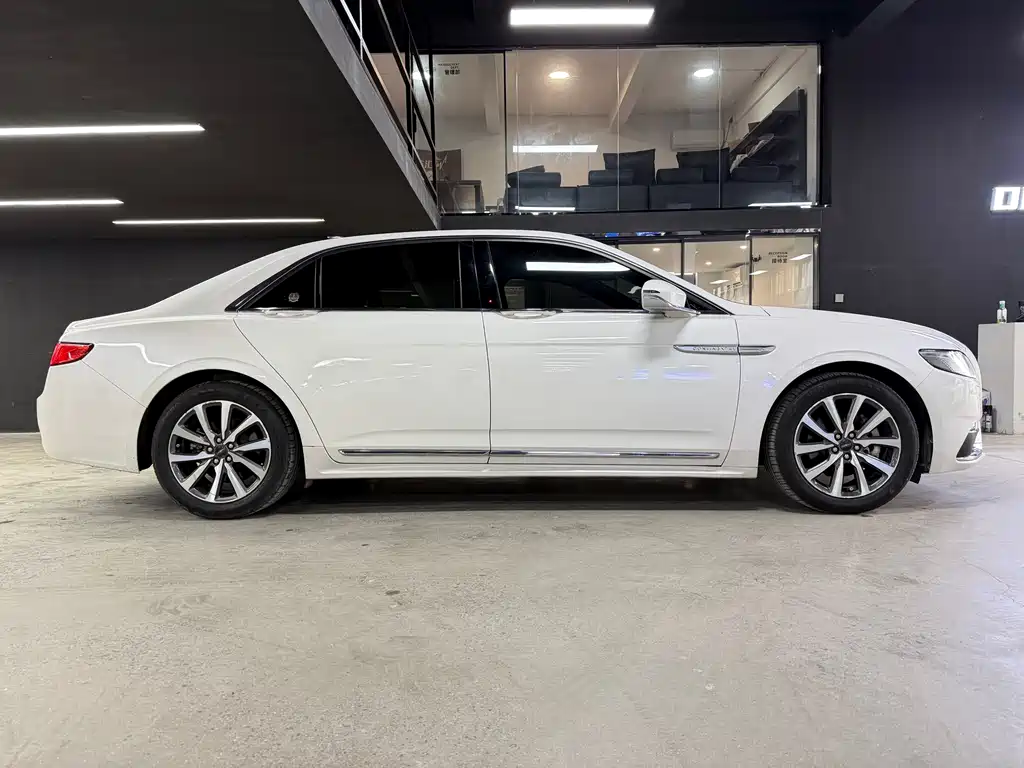 LINCOLN CONTINENTAL