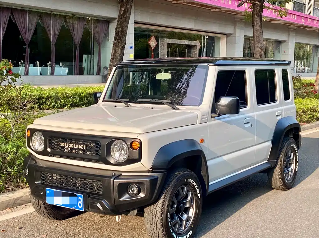 Suzuki Jimny 2025