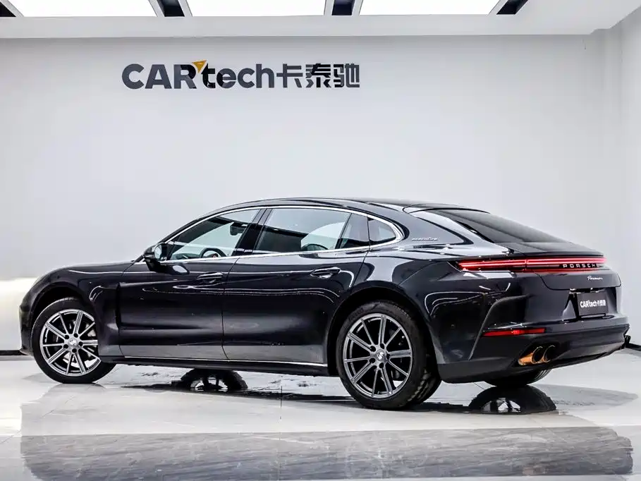 Porsche Panamera — миниатюра 4