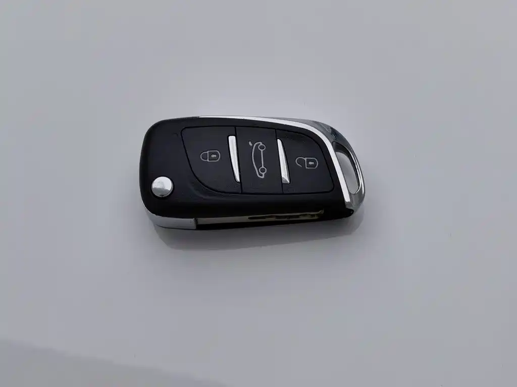 Buick Excelle — миниатюра 19