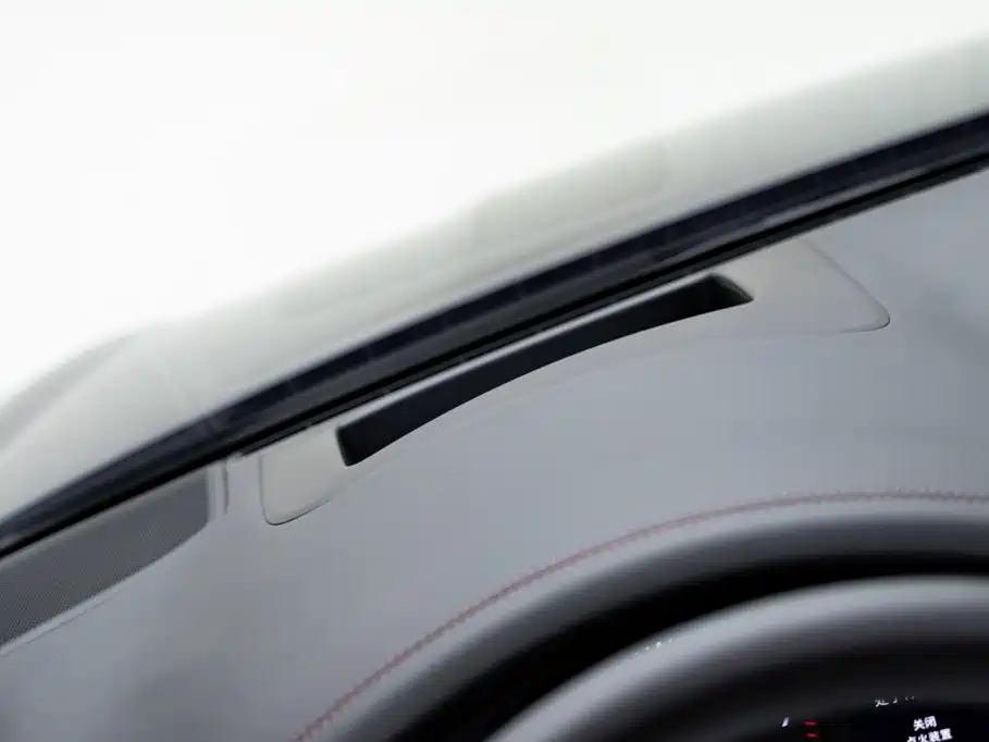 Porsche Cayenne — миниатюра 21