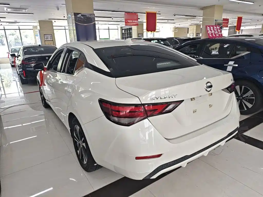 Nissan Sylphy — миниатюра 5