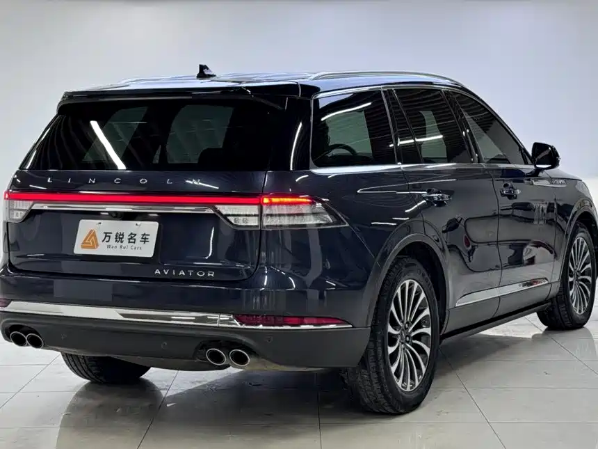 Lincoln Aviator — миниатюра 3