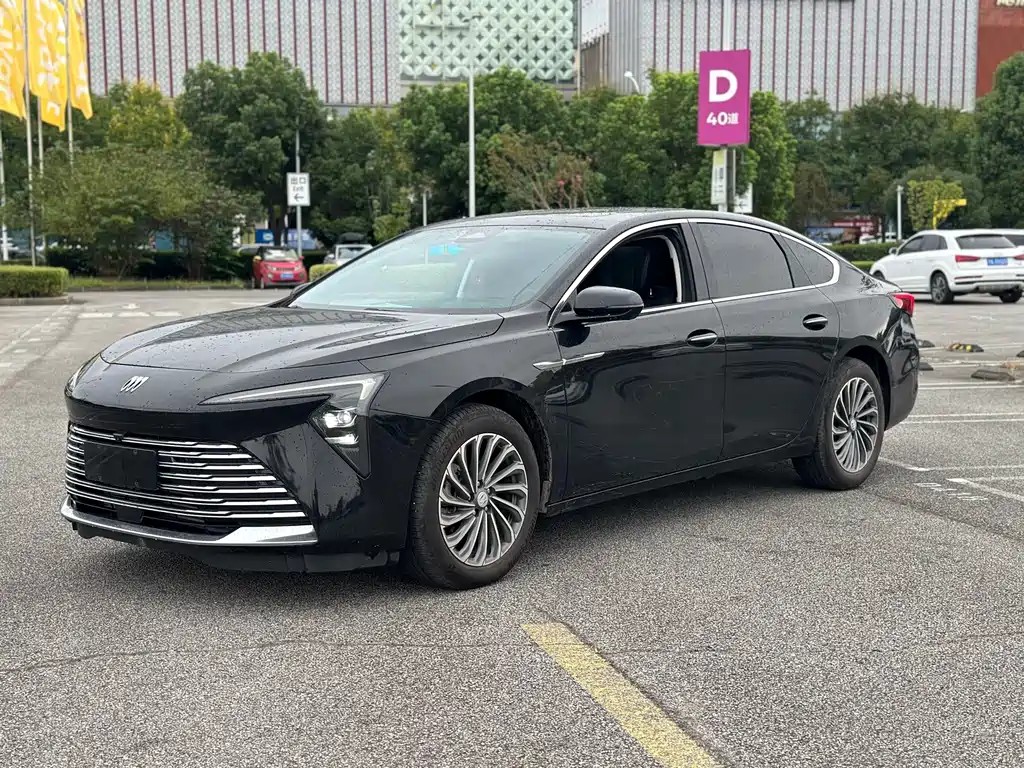 Buick LaCrosse 2026 28T Platinum