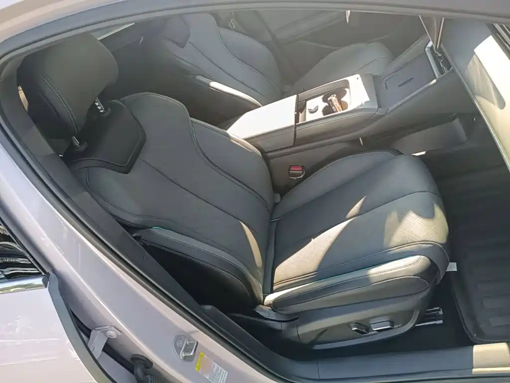 BYD Qin L — миниатюра 25
