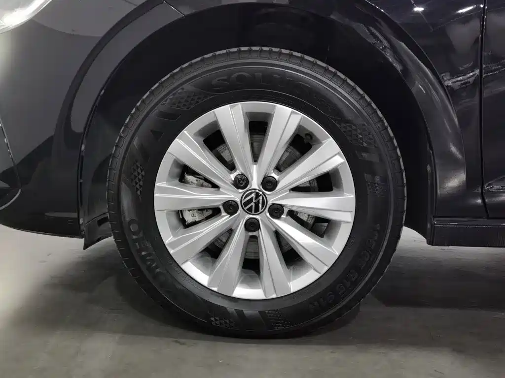 Volkswagen Lavida — миниатюра 17