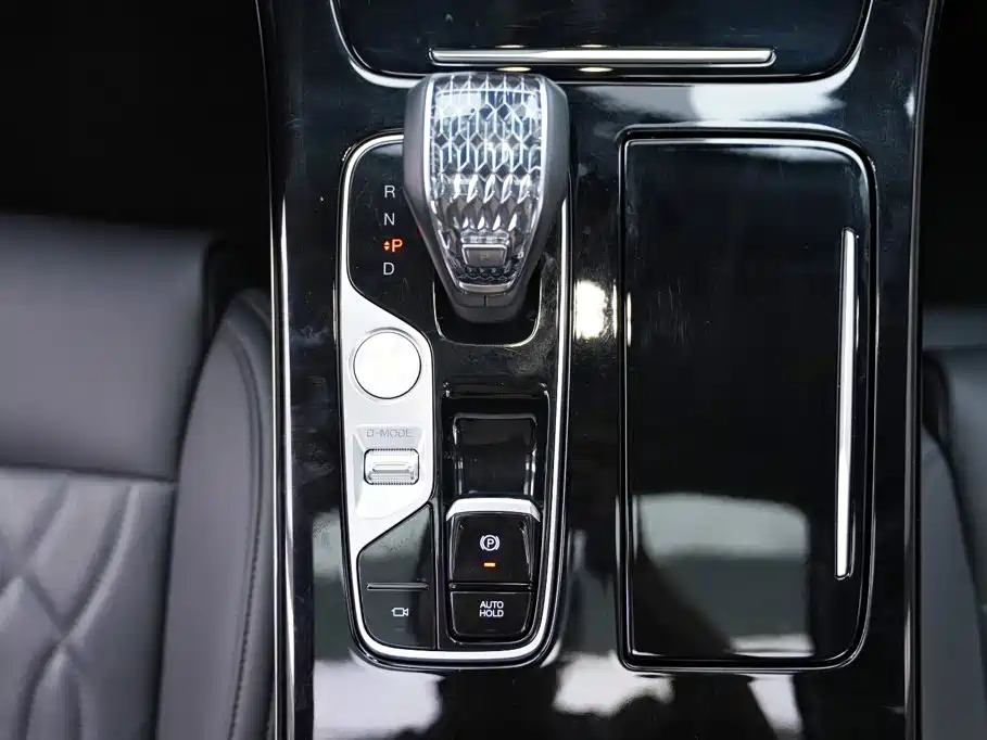 GAC Motor Trumpchi M8 — миниатюра 11