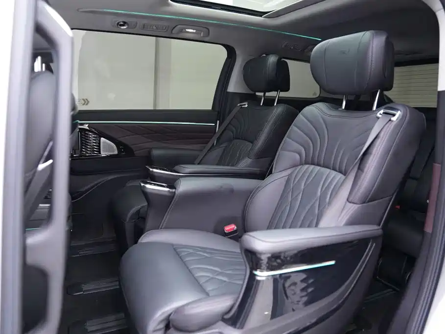 GAC Motor Trumpchi M8 — миниатюра 14