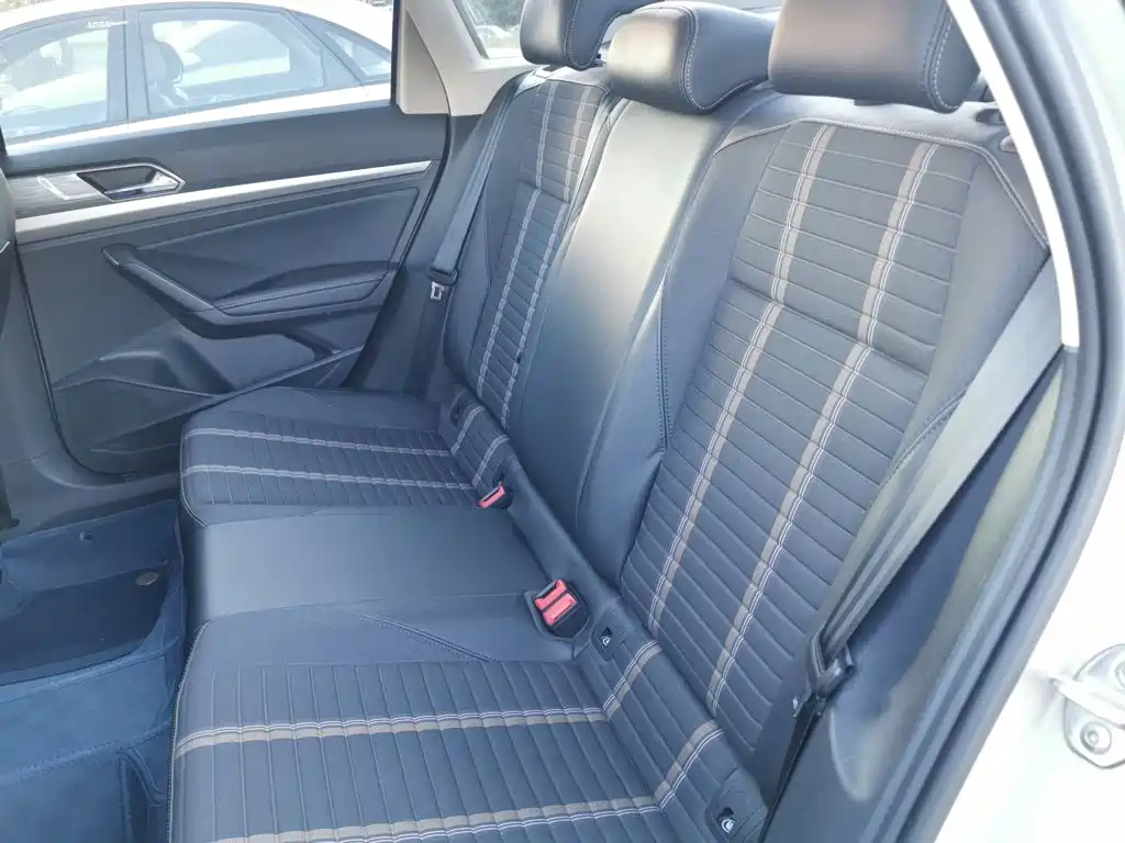 Volkswagen Lavida — миниатюра 15