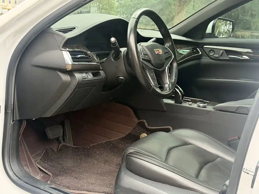 Cadillac CT6 — миниатюра 3