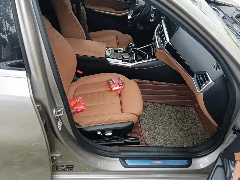 BMW 3 Series — миниатюра 8