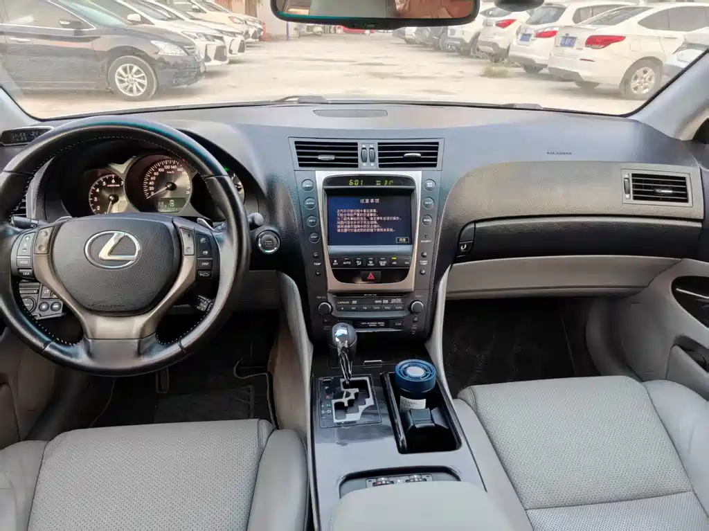 Lexus GS — миниатюра 5