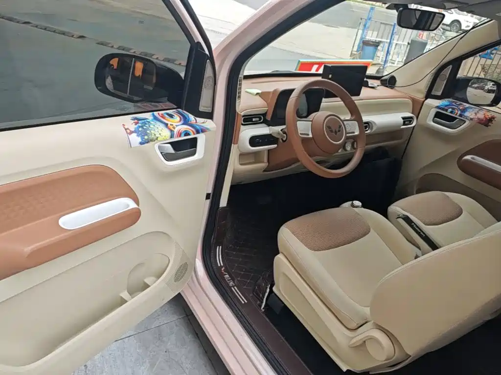 Wuling MINIEV — миниатюра 16